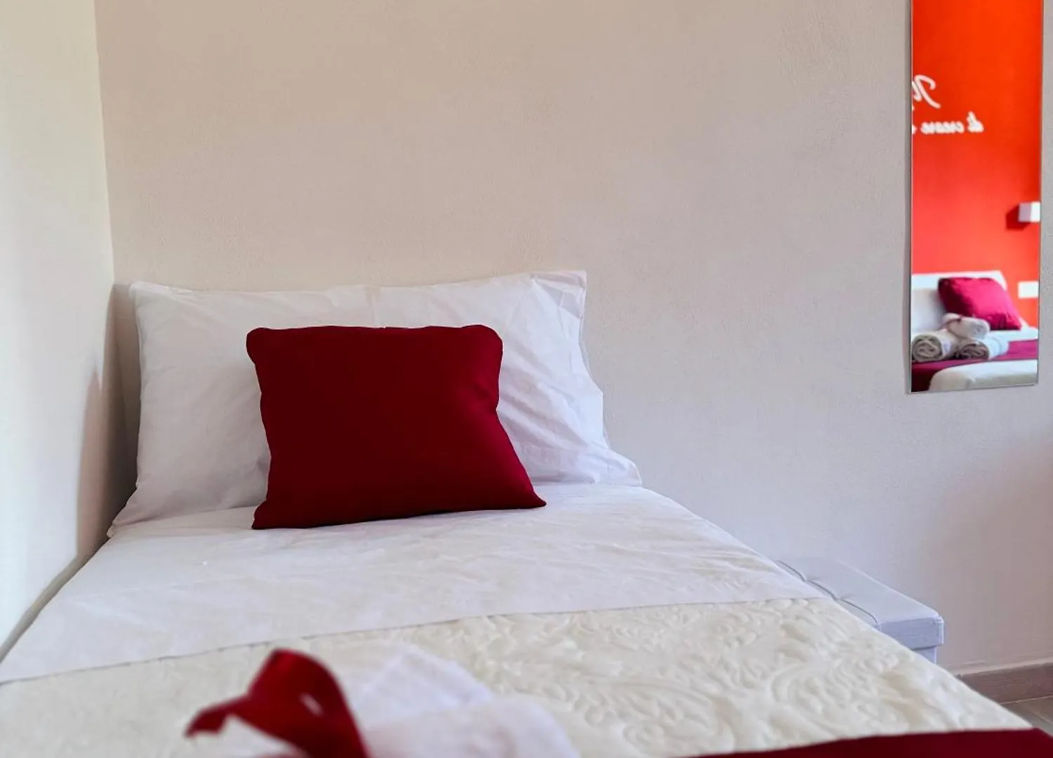 Sirio Rooms And Apartments Carini Guest house