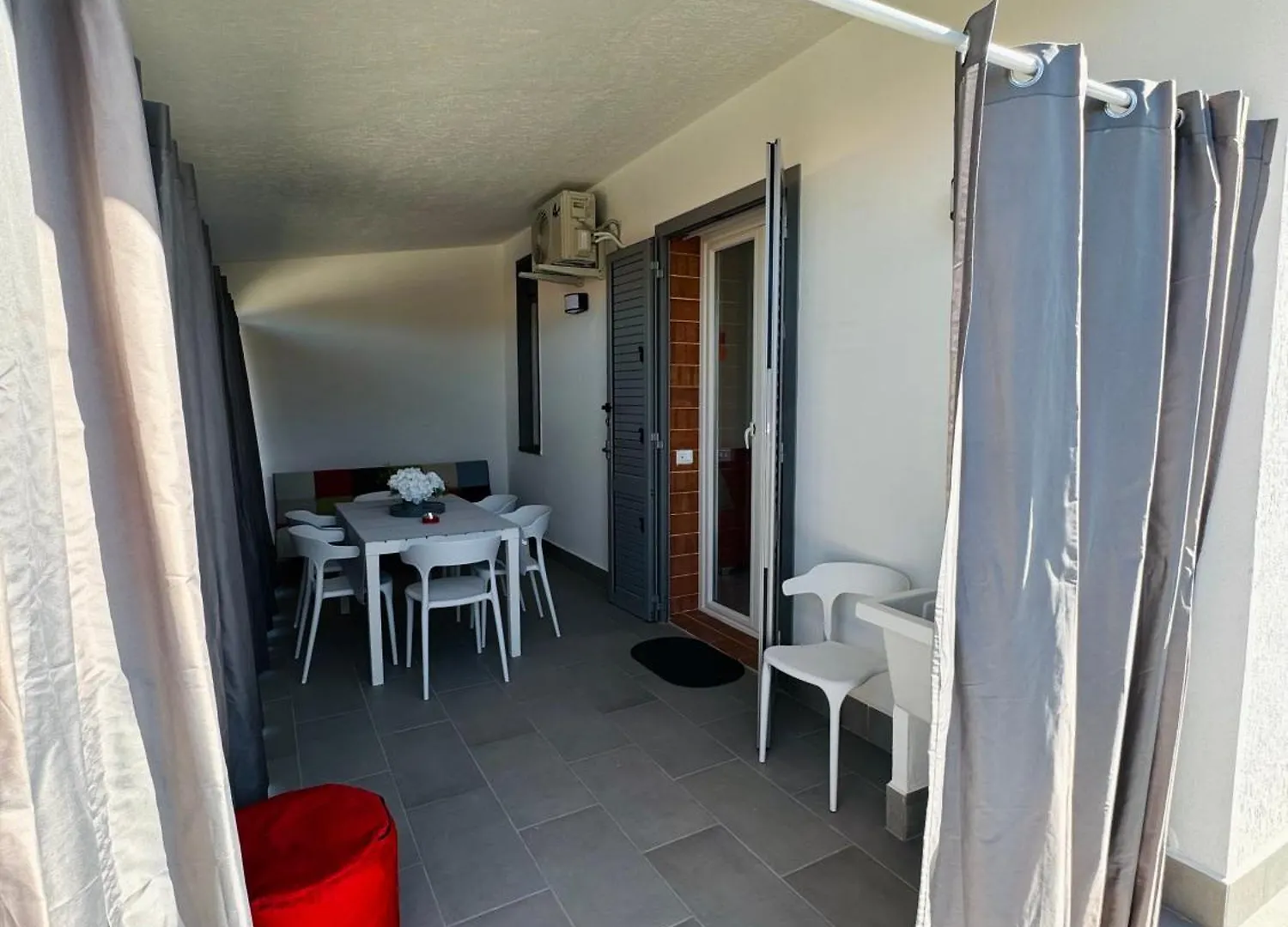 Sirio Rooms And Apartments Carini Italy